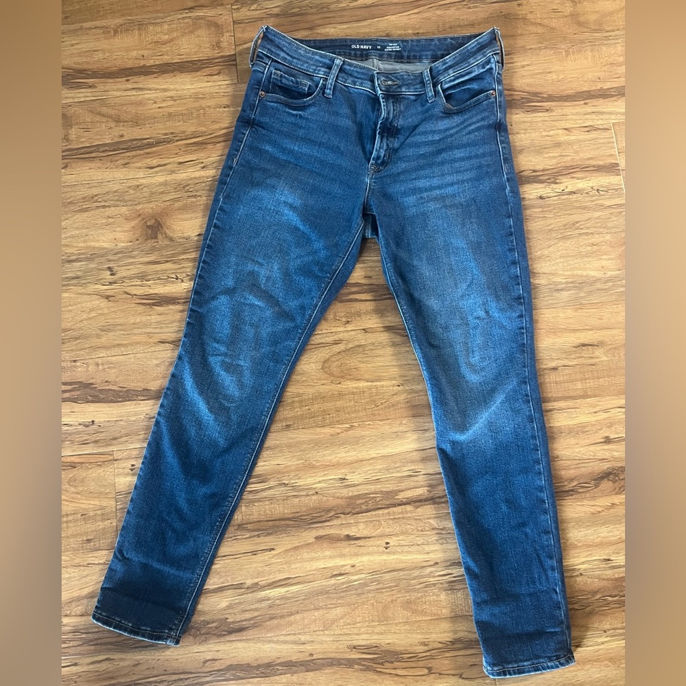 Old Navy Rockstar Super Skinny Jeans